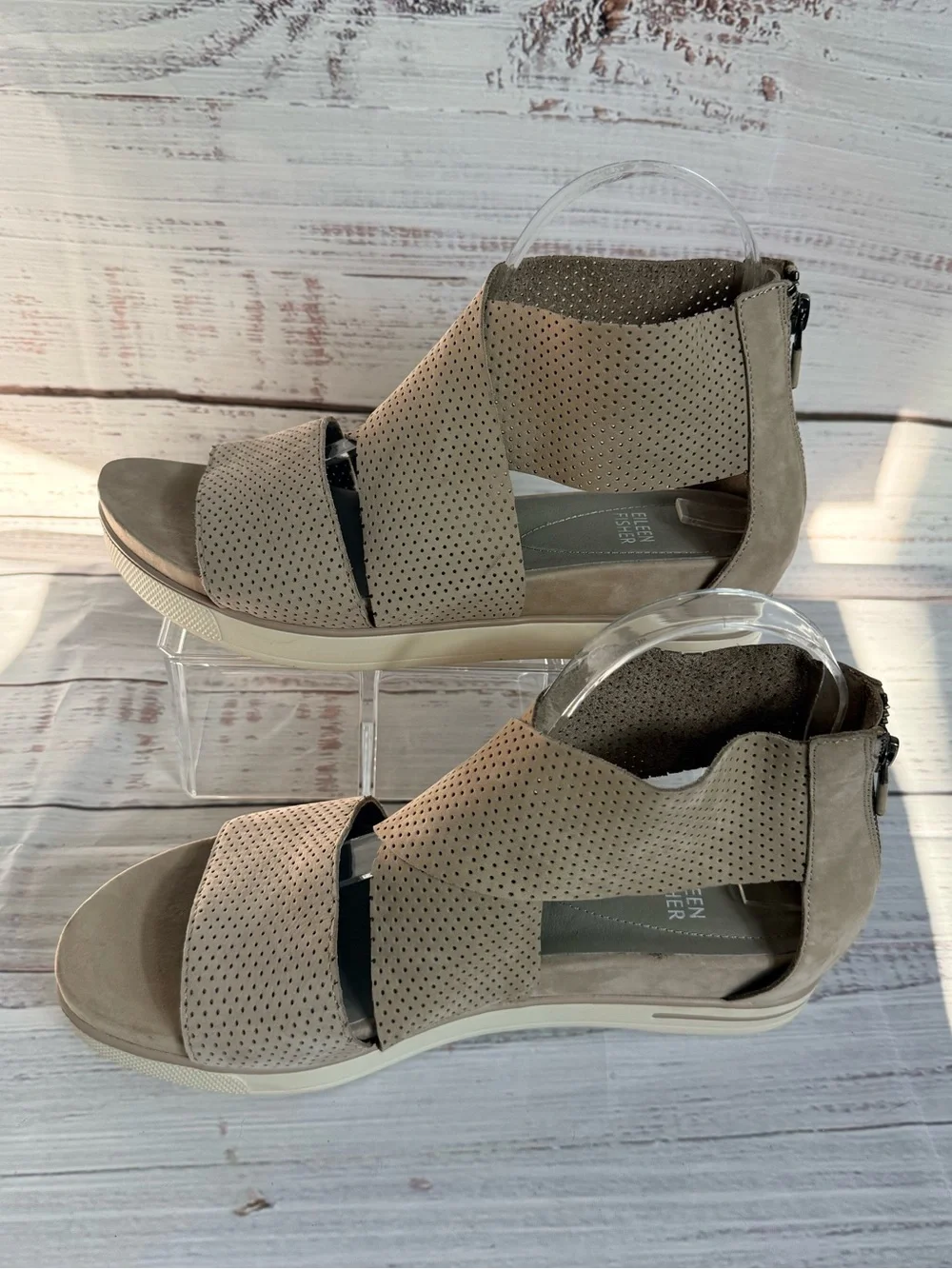 Eileen Fisher sandal zip